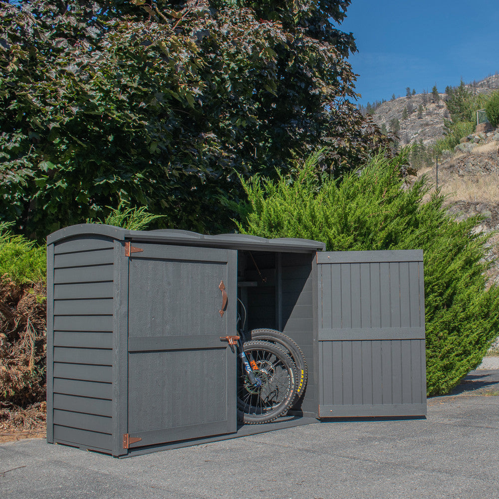 Oscar Shed - stained 