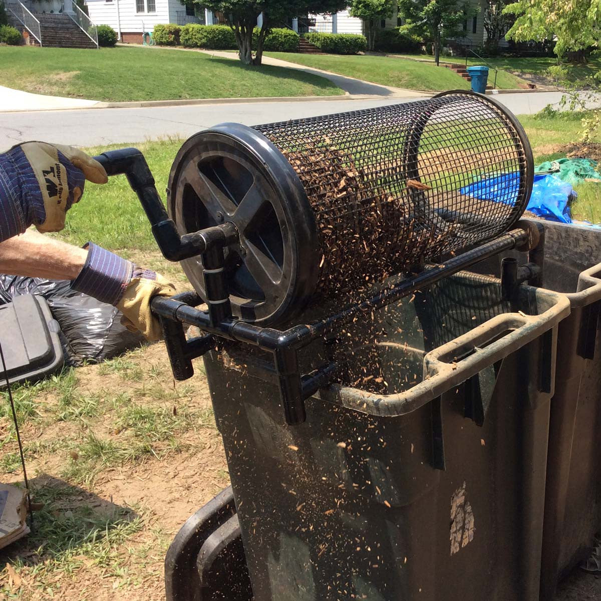 Deluxe Heavy Duty Rolling Garden Sifter