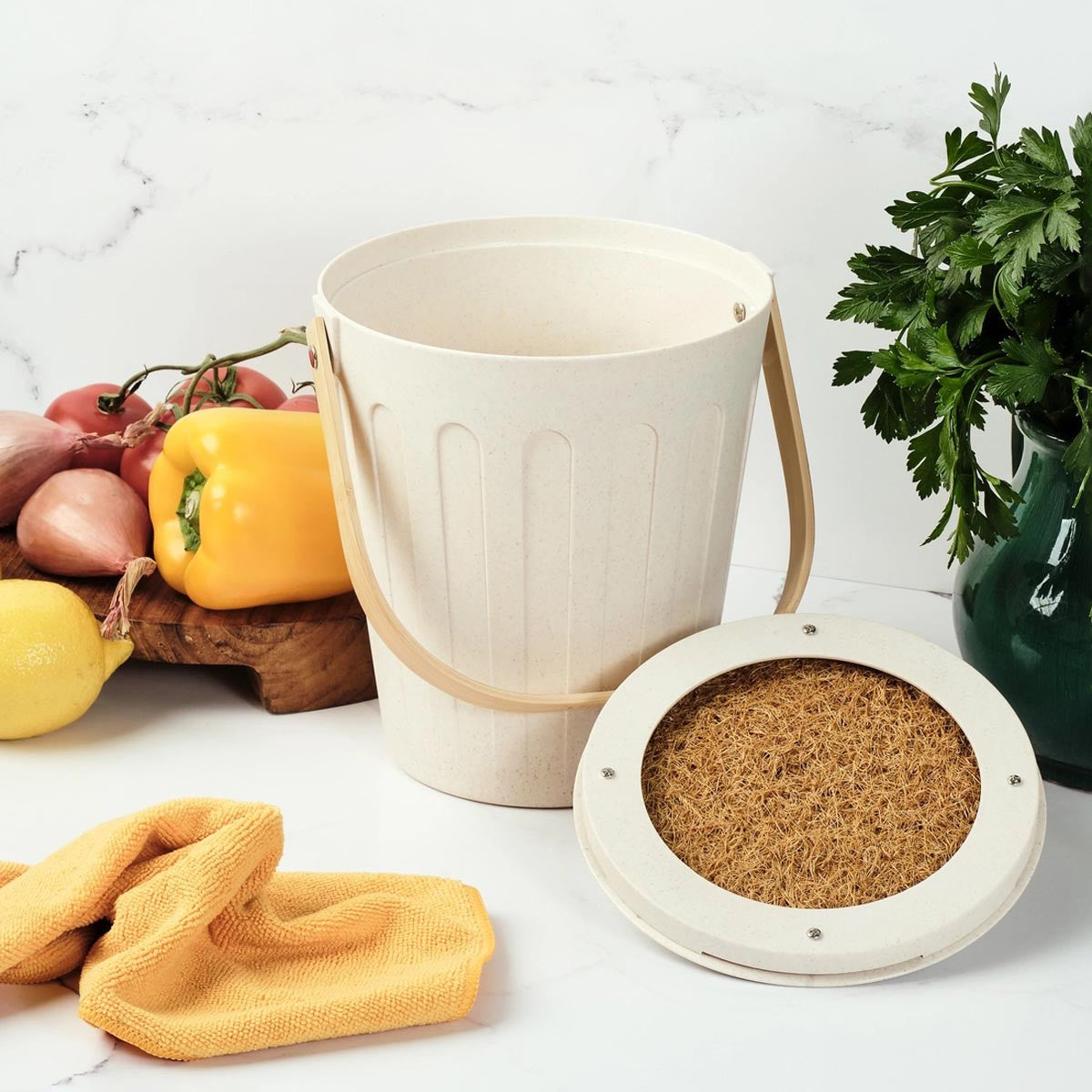 Indoor Countertop Compost Keeper - Round