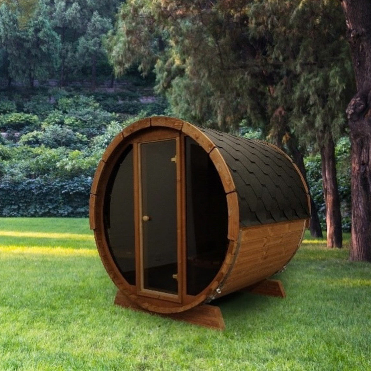 Outdoor Wooden Barrel Sauna - Panorama