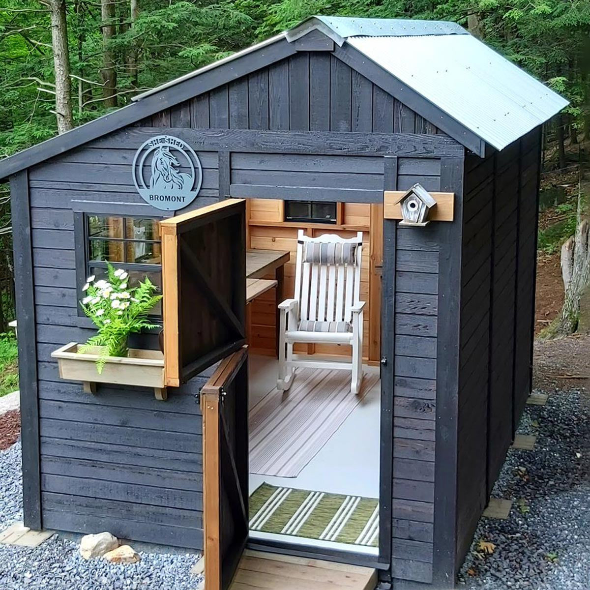 8' x 12' SunShed with metal roof 