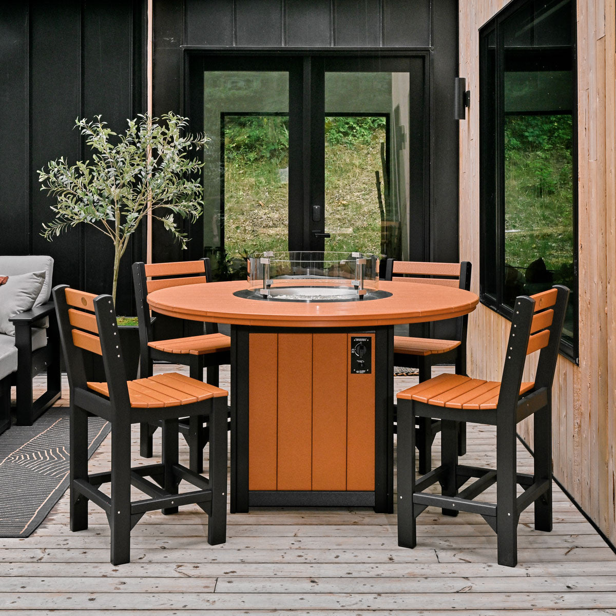 Cedar & Black - Bar Height