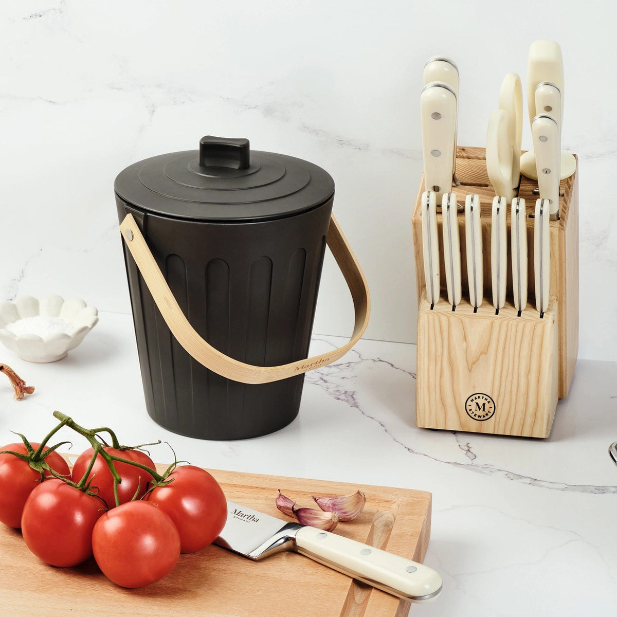 Indoor Countertop Compost Keeper - Round