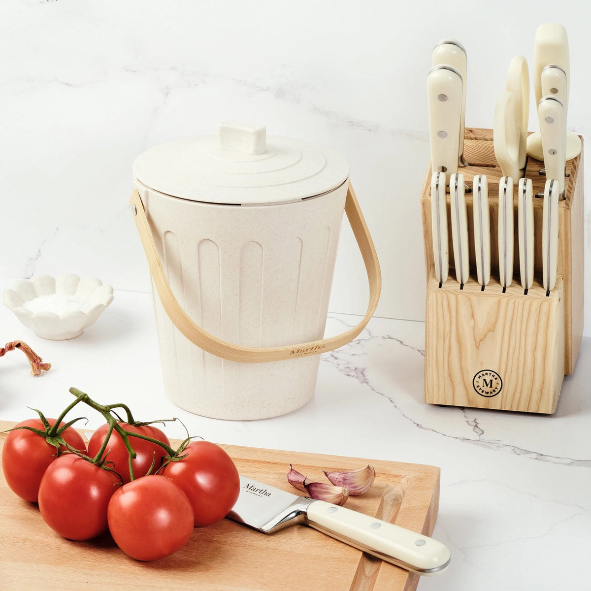 Indoor Countertop Compost Keeper - Round