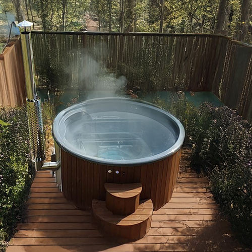 Wood-Burning Hot Tub 6 Person