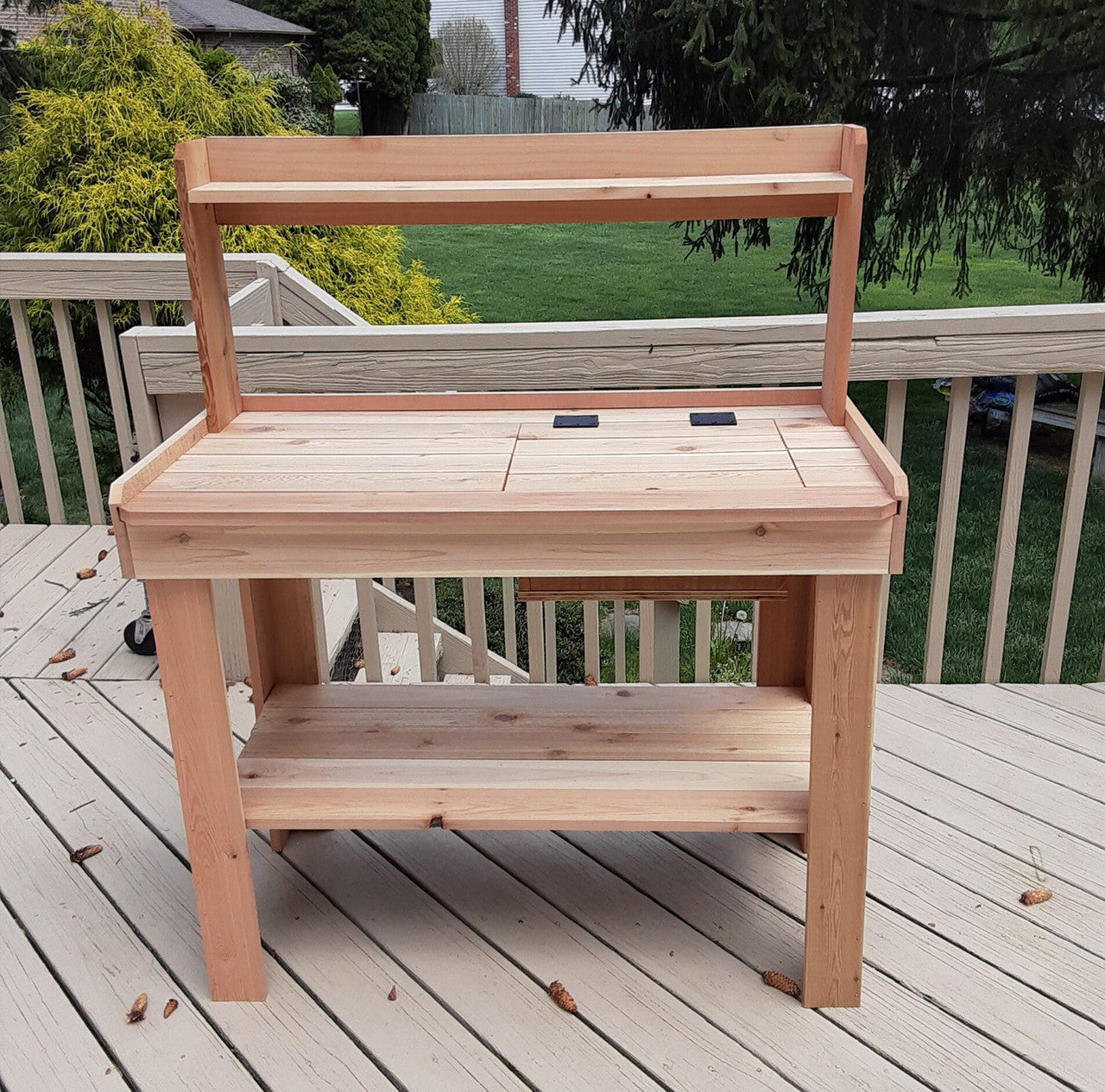 4' x 2' Cedar Potting Bench