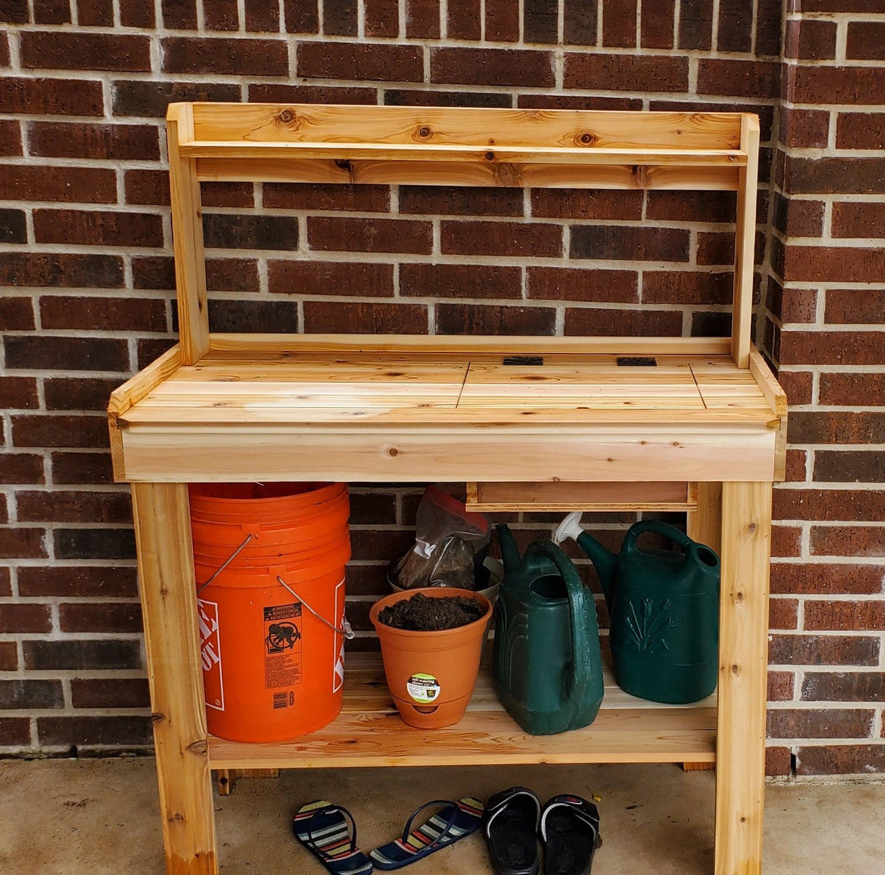 4' x 2' Cedar Potting Bench